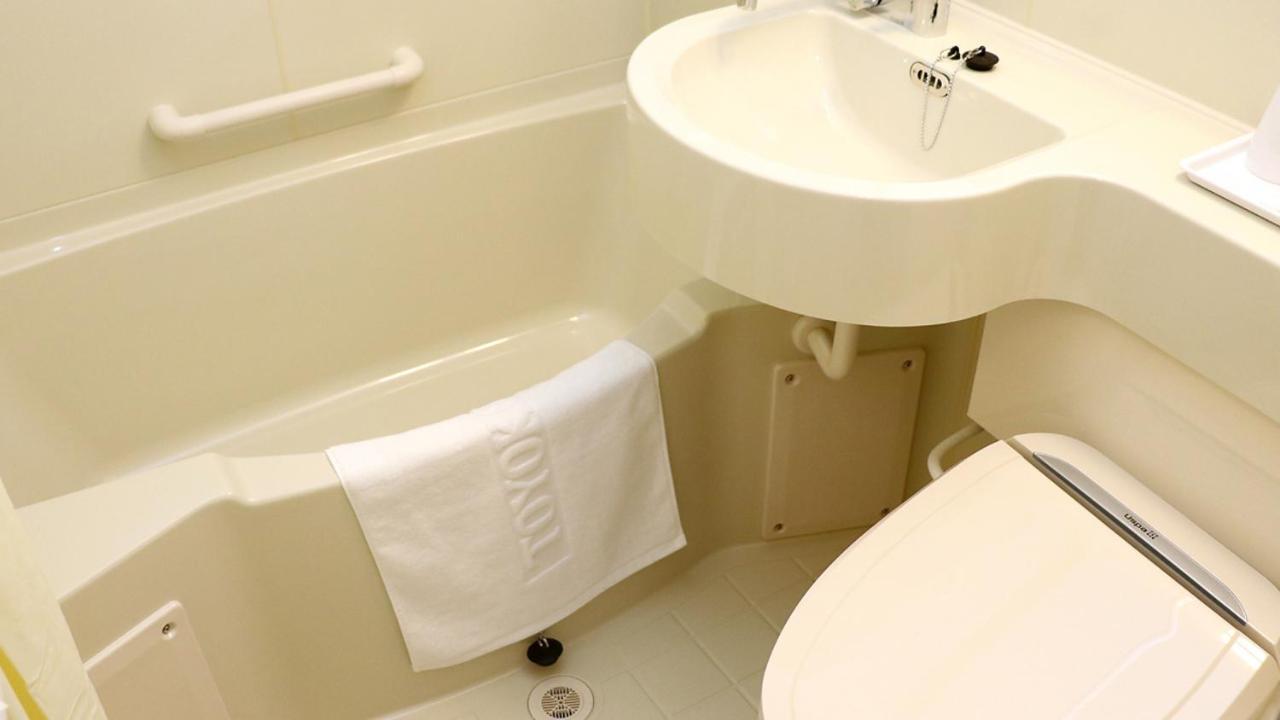 Toyoko Inn Okayama Eki Nishi Guchi Hiroba Extérieur photo